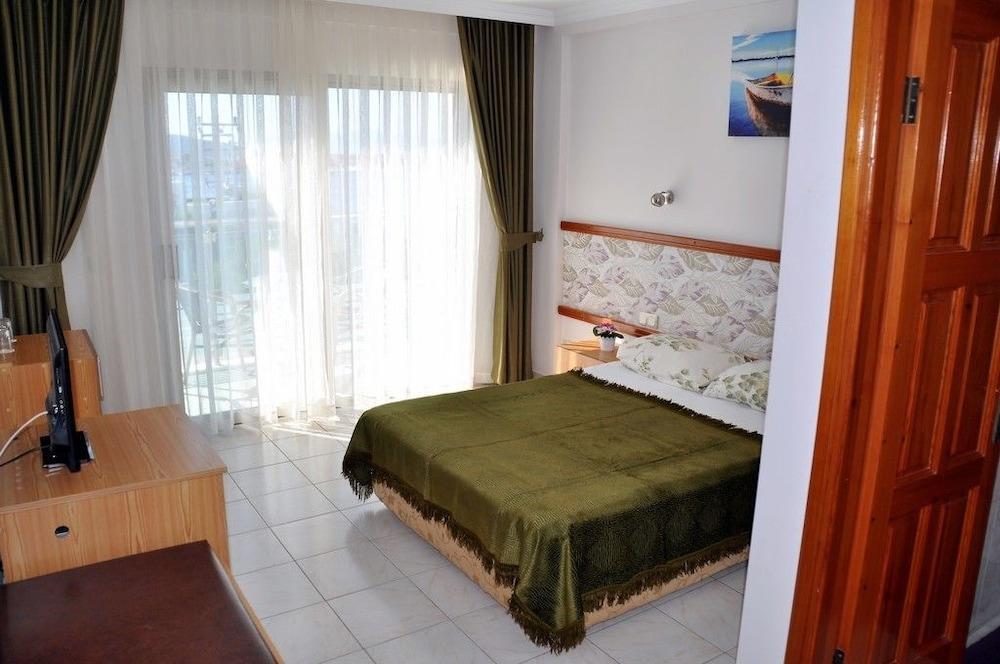 Gun-ay Otel 3*